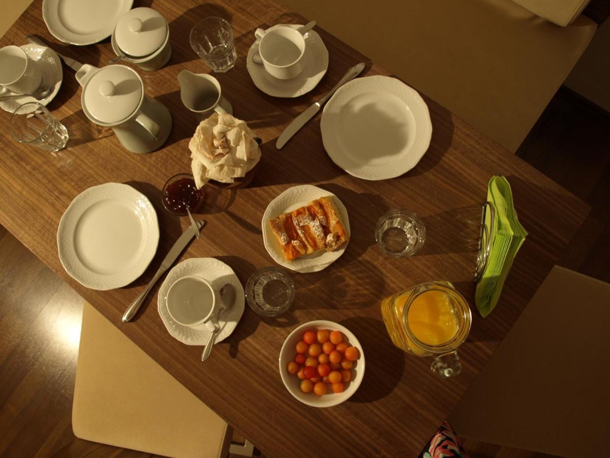 일미츠 Winzerhof Michael Gartner B&B 외부 사진